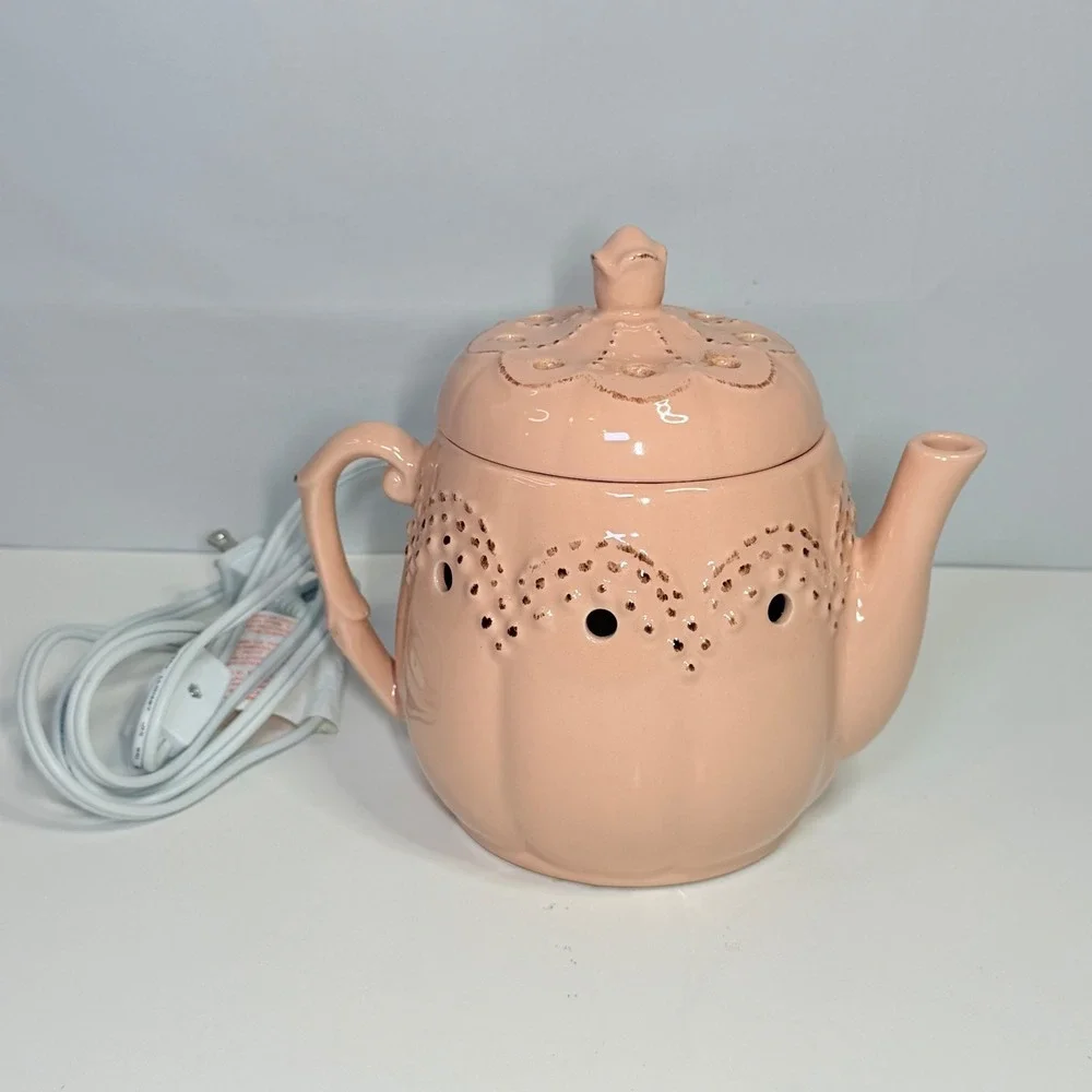 Retired Scentsy Tea Rose Electric Wax Warmer Pink Teapot Ceramic Eyelet Detail